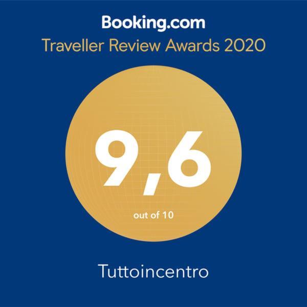 Tuttoincentro Bed & Breakfast Salerno Exterior photo